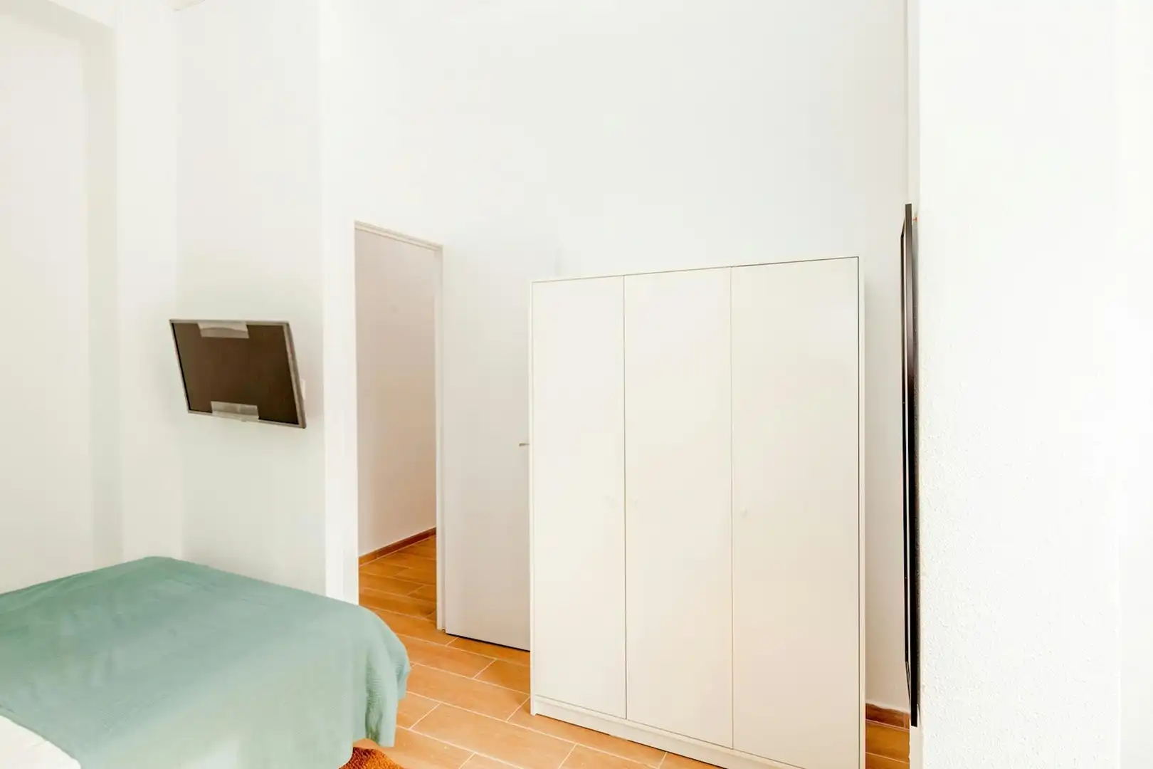 Habitación de Piso para compartir en Valencia con Amueblado, Lavadora y TV