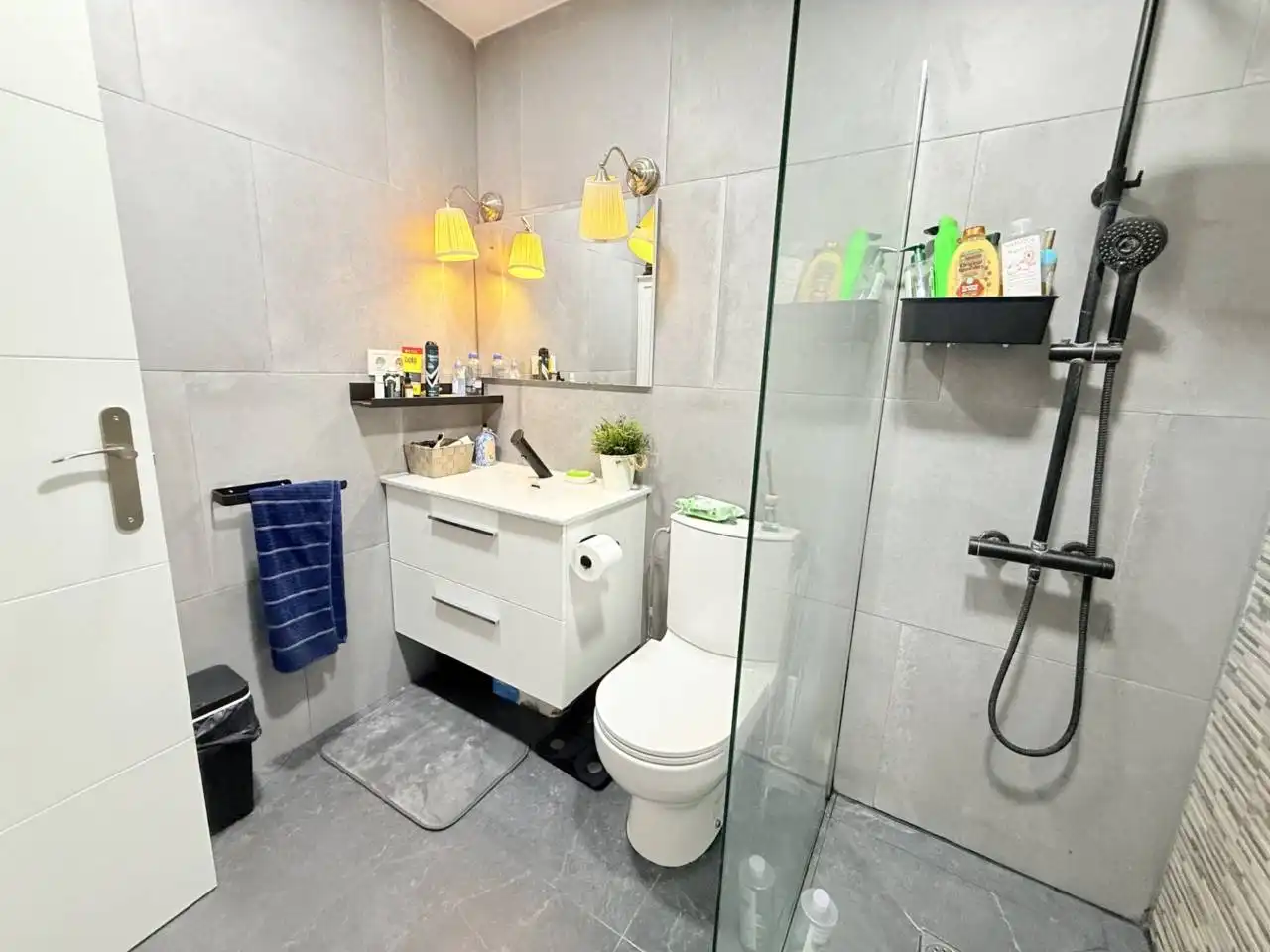 Bathroom of Houses for sale in Sant Celoni  with Air Conditioner, Heating and Terrace