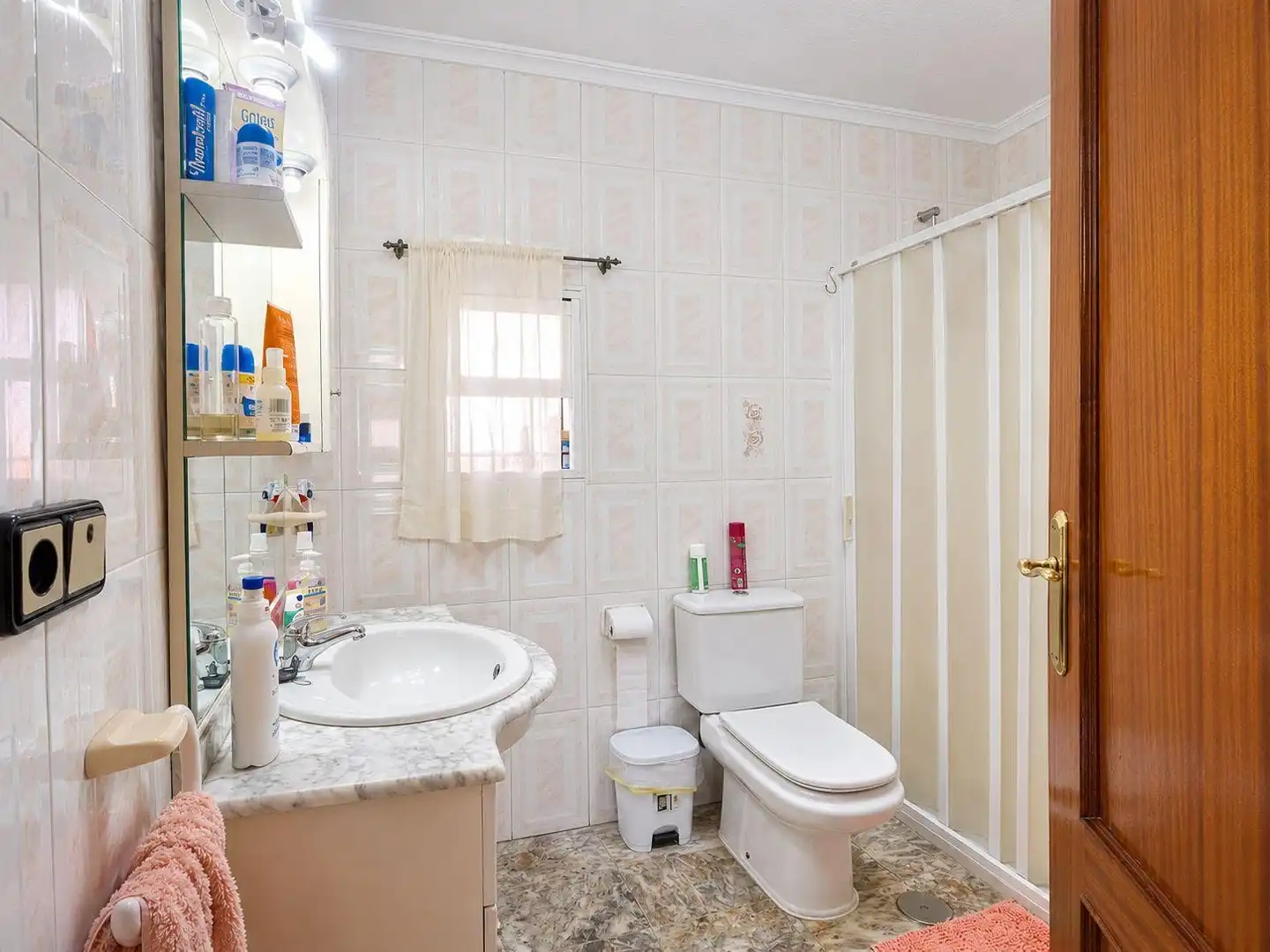 Bathroom of Houses for sale in Beniel  with Air Conditioner, Heating and Private garden