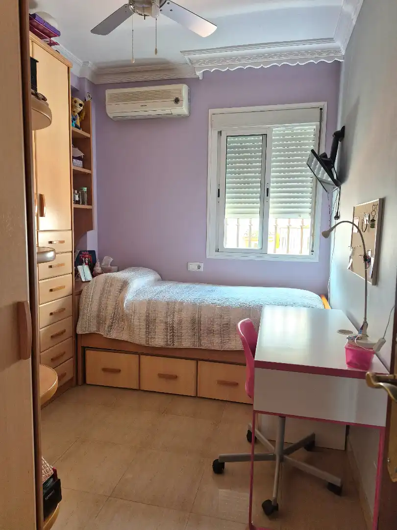 Dormitori de Casa o xalet en venda en Alcalá de Guadaira amb Aire condicionat