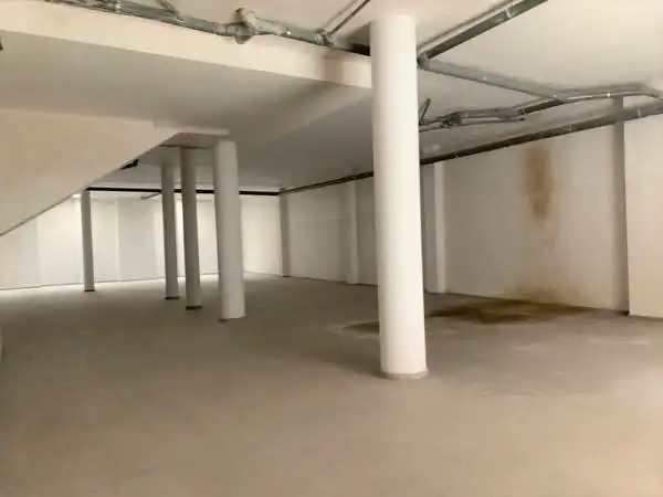 Local comercial en alquiler en C/ Doctor Castoviejo, imagen 14