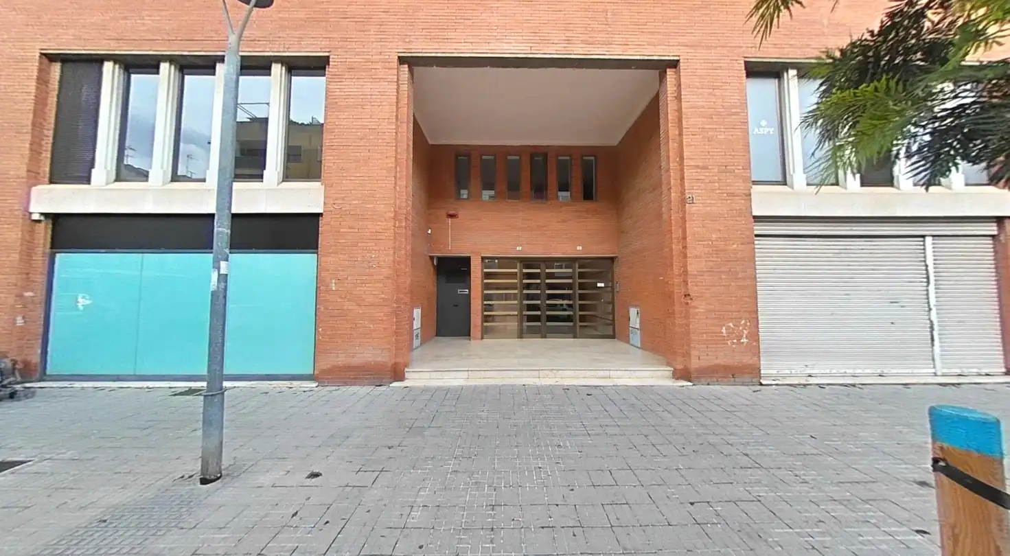 Oficina amb ascensor en venda a Carrer de Sant Roc, imagen 2