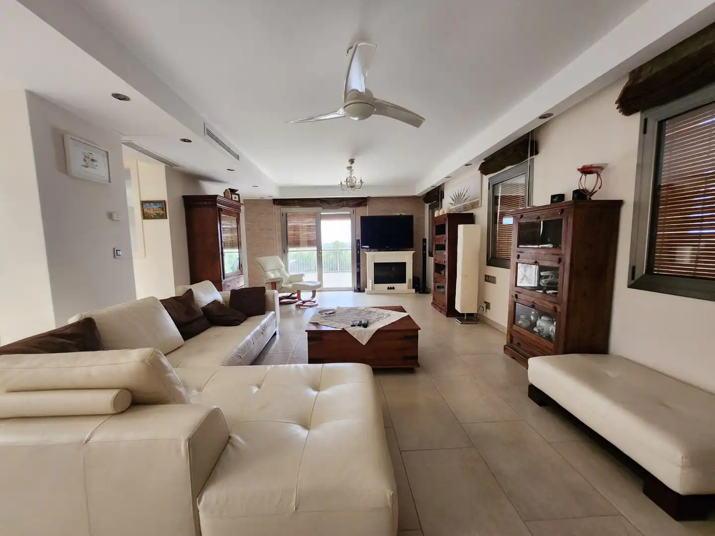 Sala de estar de Casa o chalet en venta en Vilajuïga con Aire acondicionado, Calefacción y Jardín privado