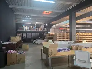 Fabrikhallen zur Miete in Leganés