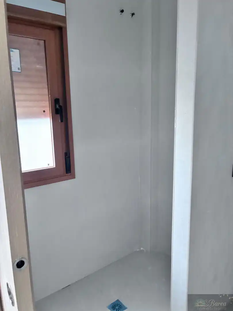 Houses for sale in Lucena  with Swimming Pool