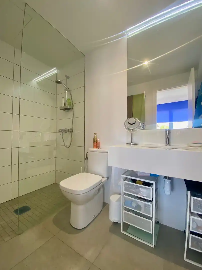 Baño de Piso en venta en Santa Cruz de Tenerife con Calefacción, Terraza y Trastero