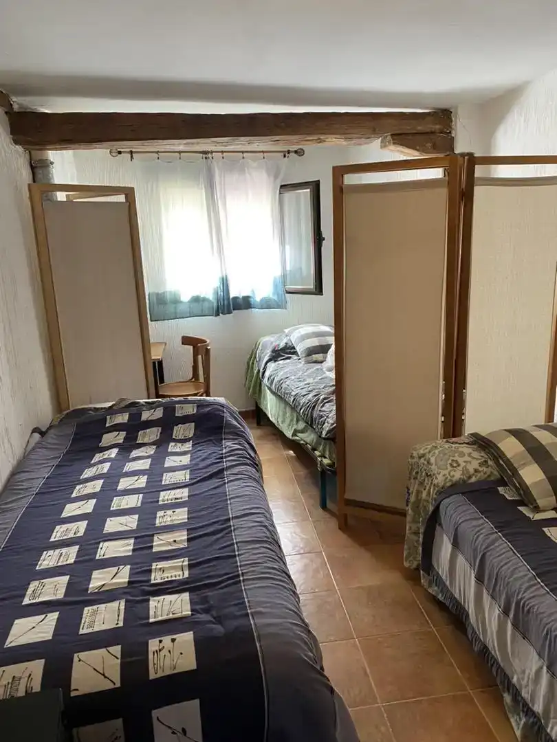 Dormitori de Pis en venda en Santa Cruz del Valle amb Moblat, Forn i Rentadora