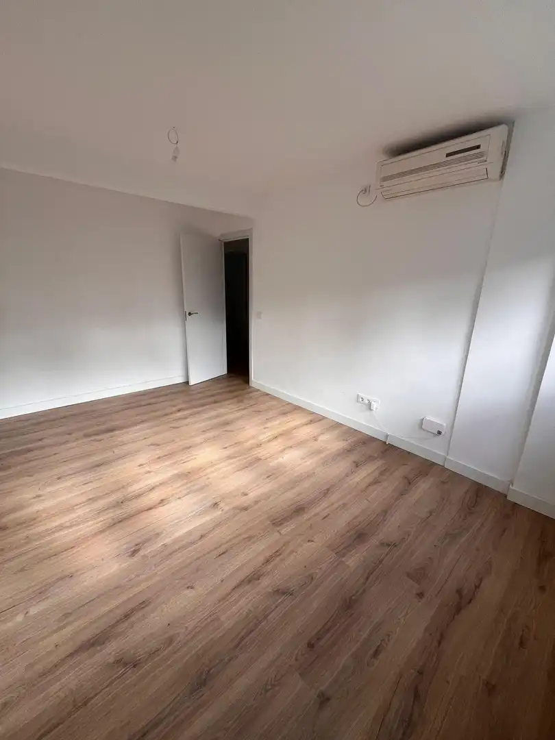 Bedroom of Flat for sale in Móstoles  with Air Conditioner and Heating