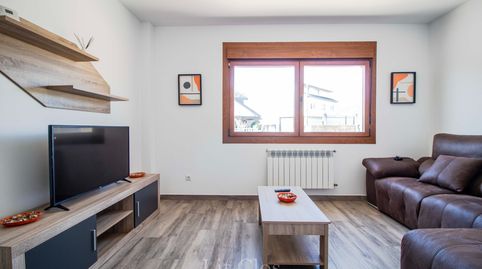 Foto 5 de Casa adosada en venta en Avenida Pablo VI, 1, A Rúa , Ourense