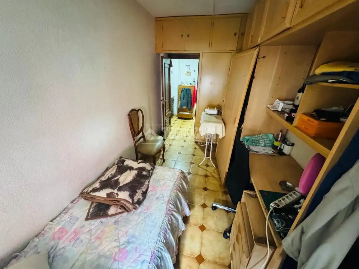 Schlafzimmer von Wohnung zum Verkauf in Madrid
