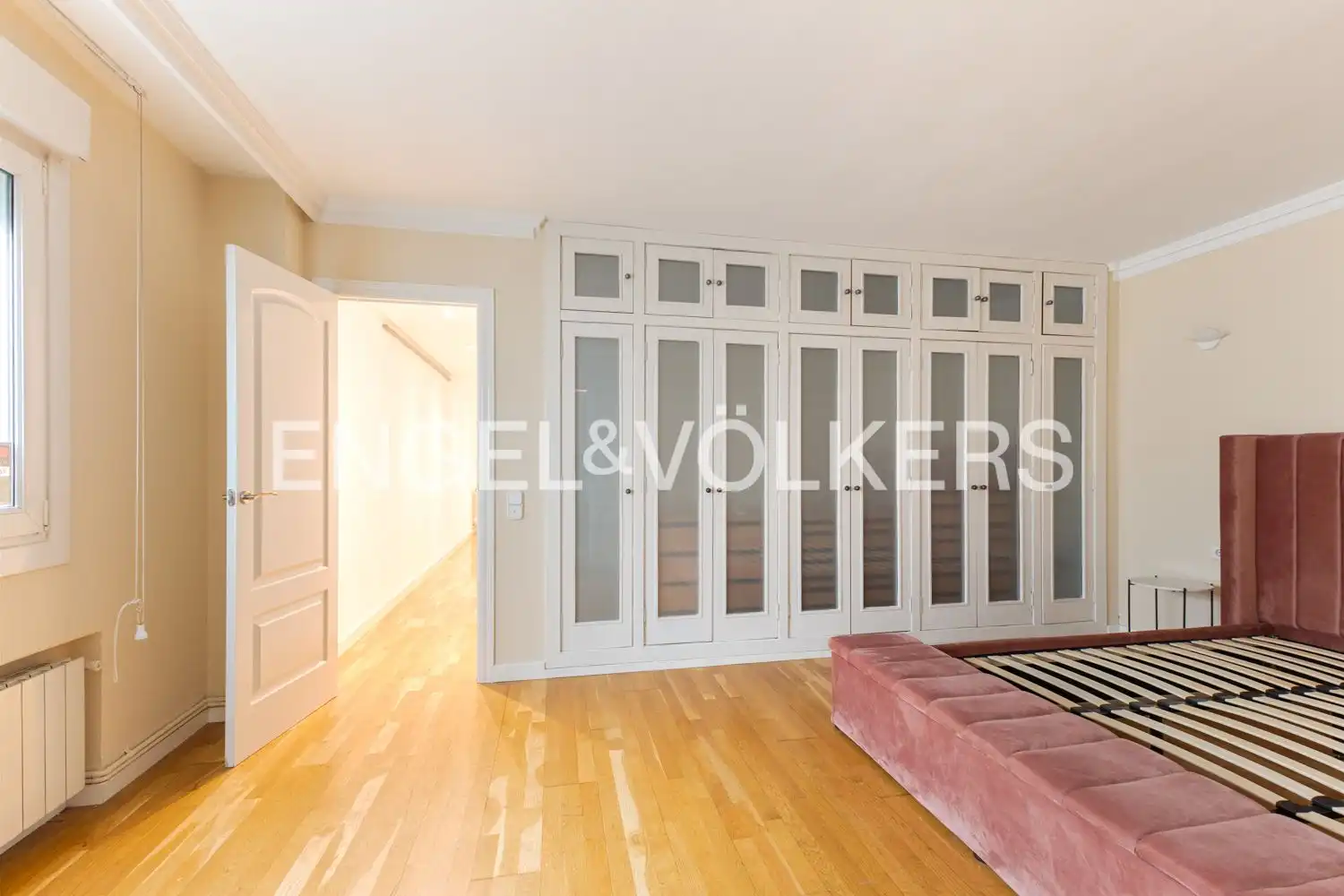 Habitación de Piso en venta en Valencia con Aire acondicionado, Calefacción y Parquet