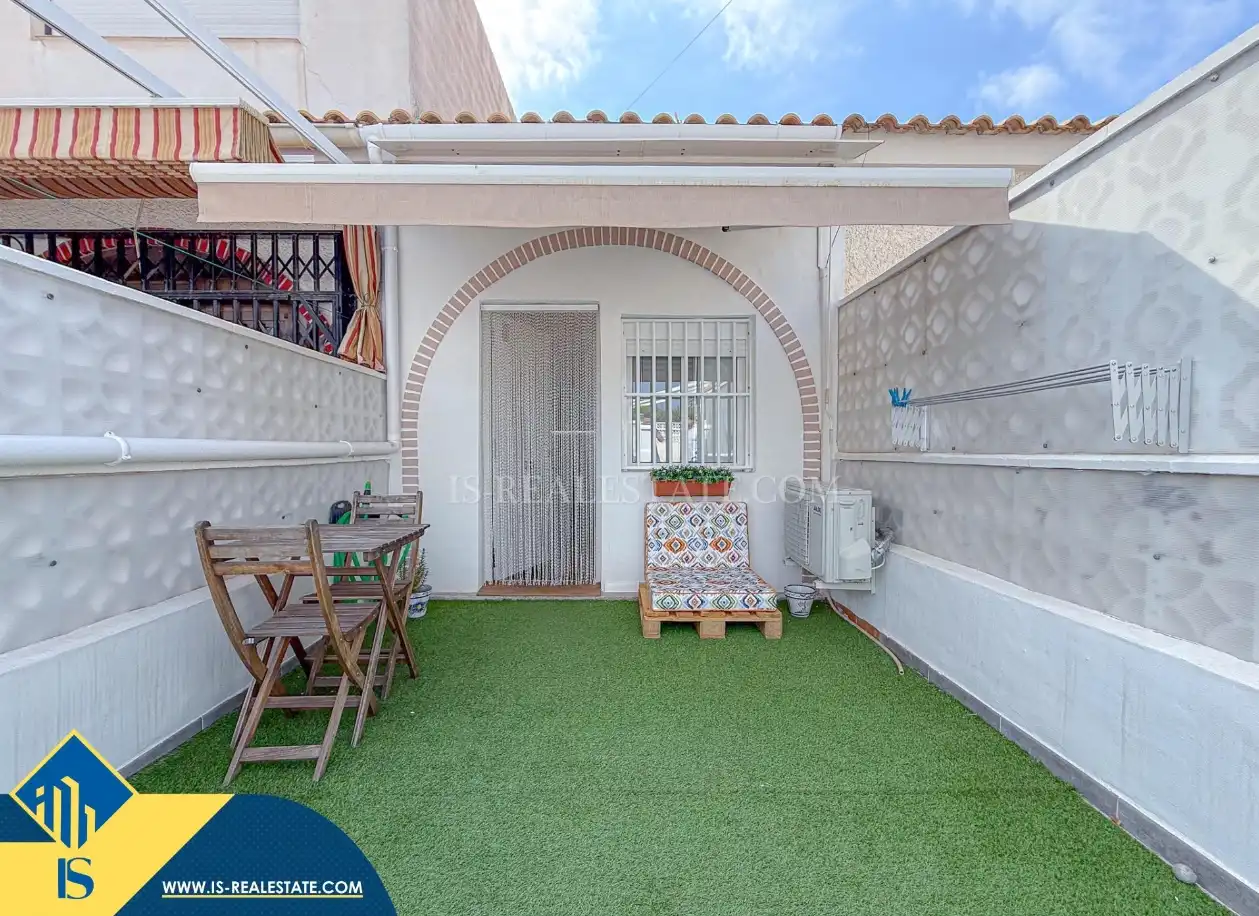 Bungalow amb jardí en venda a Nueva Torrevieja - Aguas Nuevas, imagen 31
