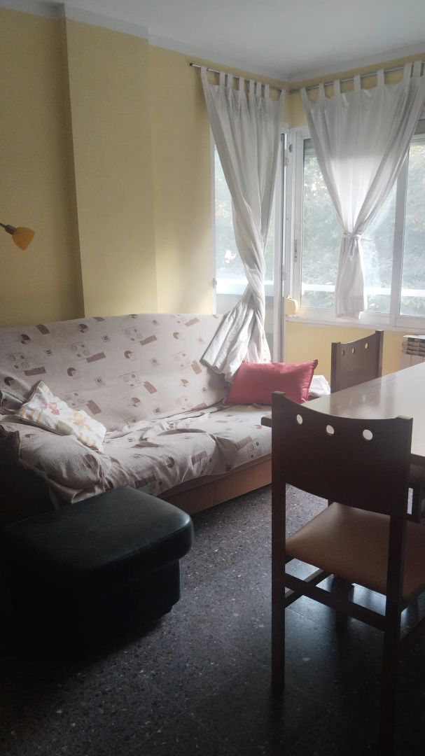 Bedroom of Flat for sale in  Barcelona Capital  with Terrace and Furnished