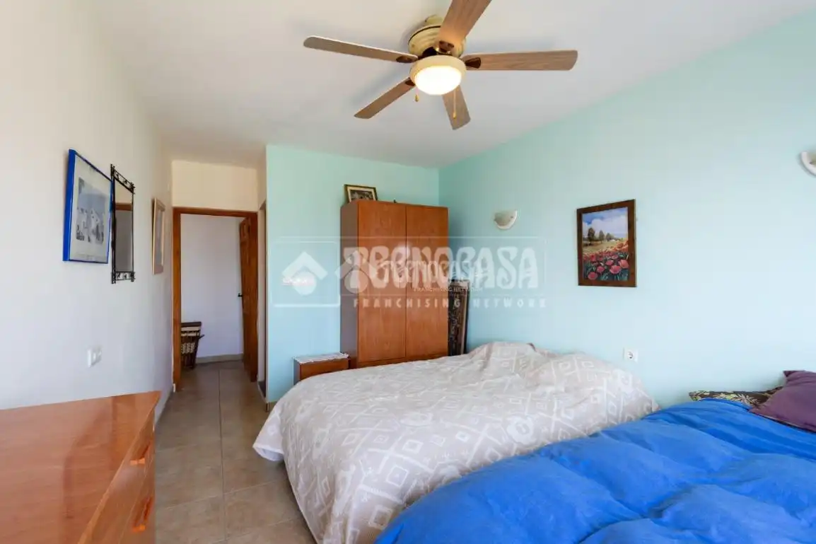 Bedroom of Country homes for sale in Iznate, Málaga