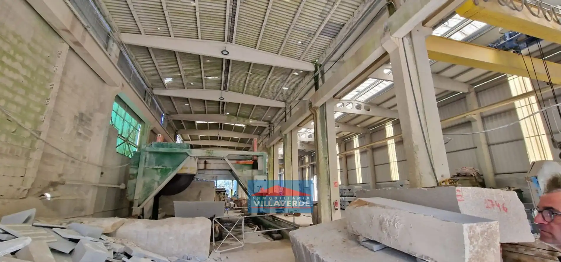 Industrial buildings for rent in Cangas 