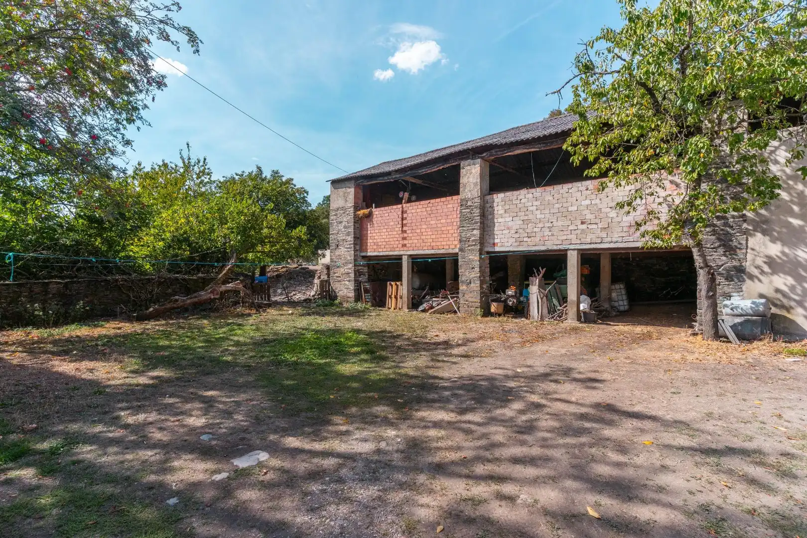 Vista exterior de Casa o chalet en venta en Palacios del Sil con Jardín privado