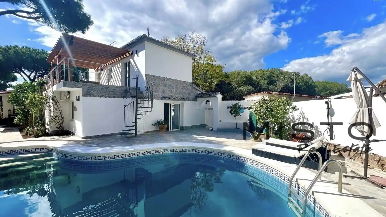 Casa amb piscina en venda a Olga Hidalgo