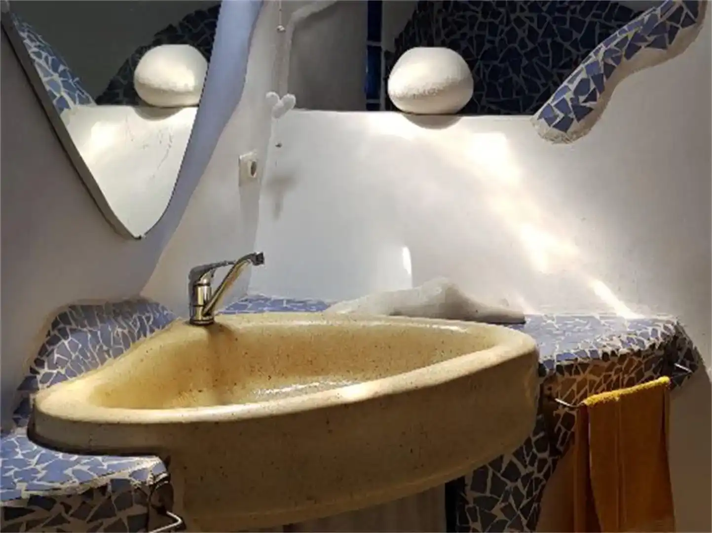 Badezimmer von Country house zur Miete in Sierra Engarcerán mit Privatgarten