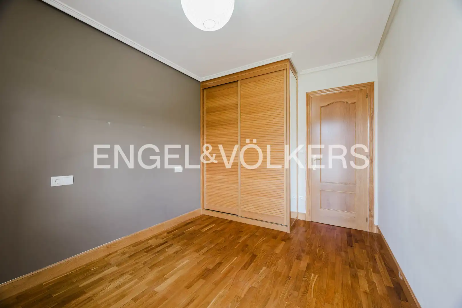 Habitación de Dúplex en venta en Astigarraga con Calefacción y Balcón