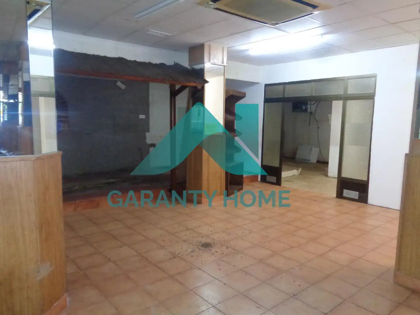 Local comercial en alquiler en Centro, imagen 2