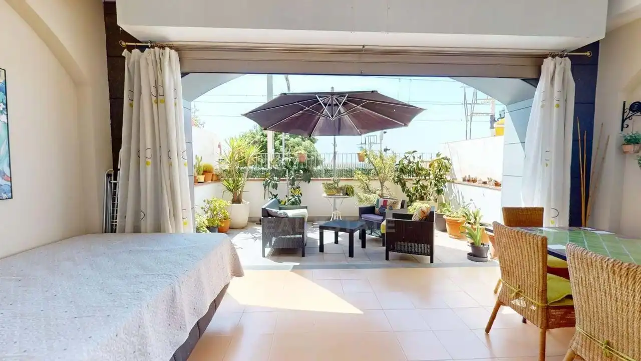 Terrasse von Wohnung zum Verkauf in Canet de Mar mit Klimaanlage, Heizung und Terrasse