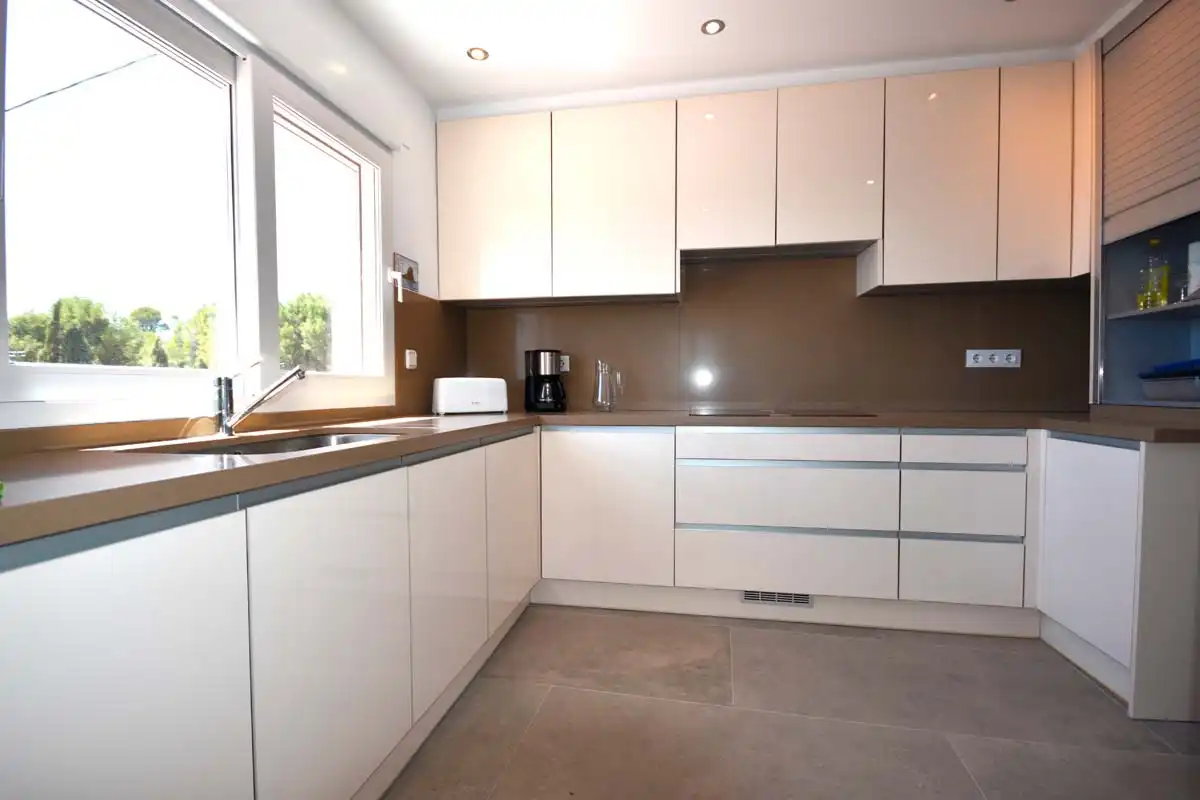 Cocina de Casa o chalet en venta en Calpe / Calp con Aire acondicionado, Jardín privado y Terraza