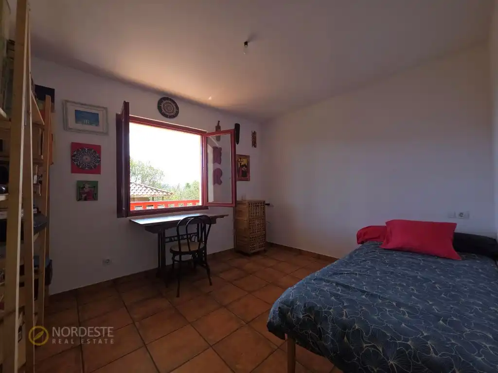 Schlafzimmer von Country house zum Verkauf in Llanera