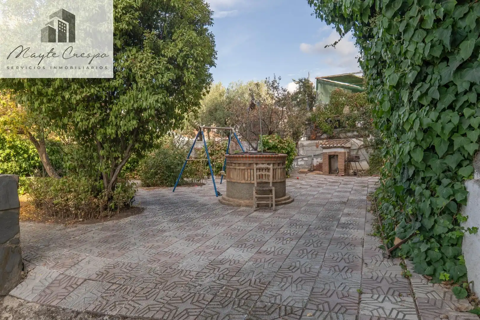 Terrassa de Casa o xalet en venda en La Zubia amb Calefacció, Jardí privat i Terrassa