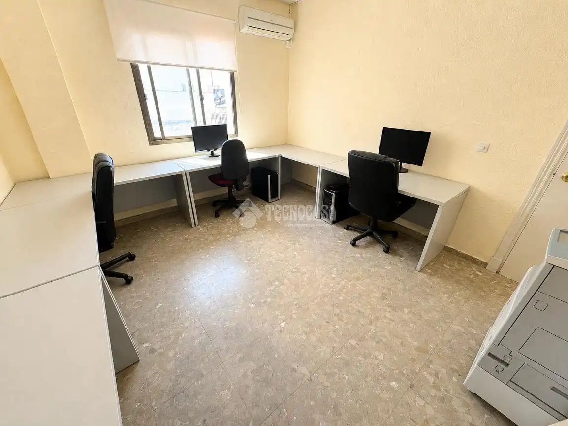 Büro zum Verkauf in El Puerto de Santa María mit Klimaanlage
