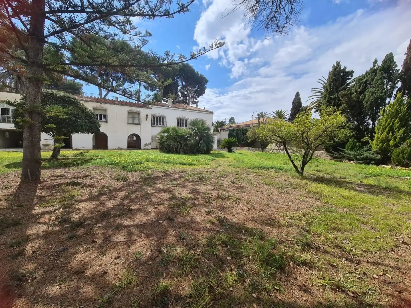 Chalet con piscina en venta en Garbinet - Vistahermosa, imagen 2