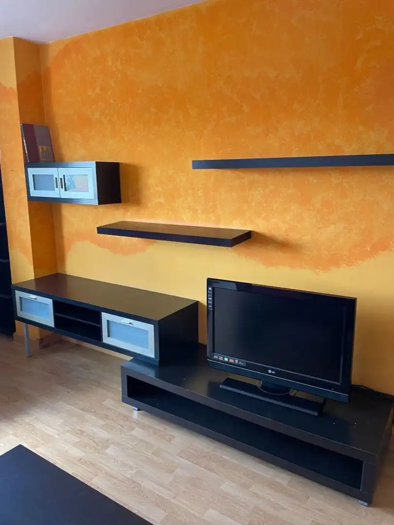 Wohnung mit Aufzug zur Miete in Villamayor - Calle Filiberto Villalobos, imagen 3