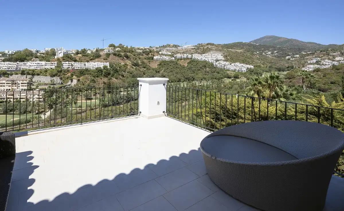 Chalet con piscina en venta en Benahavís pueblo, imagen 37