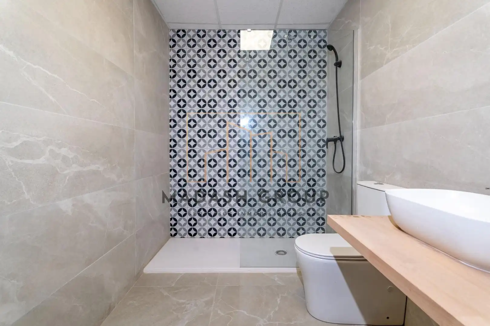 Badezimmer von Erdgeschoss zum Verkauf in Reus
