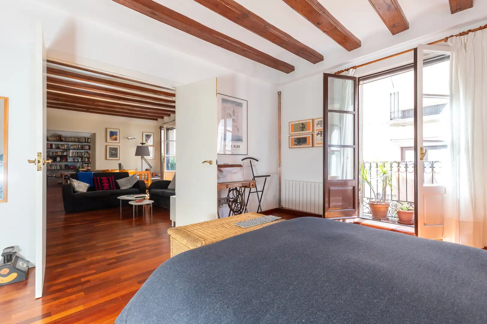 Habitación de Piso en venta en Barcelona con Calefacción, Amueblado y Balcón