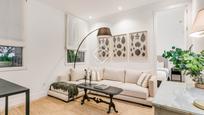 Living room of Flat for sale in  Madrid Capital  with Air Conditioner