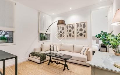 Living room of Flat for sale in  Madrid Capital  with Air Conditioner