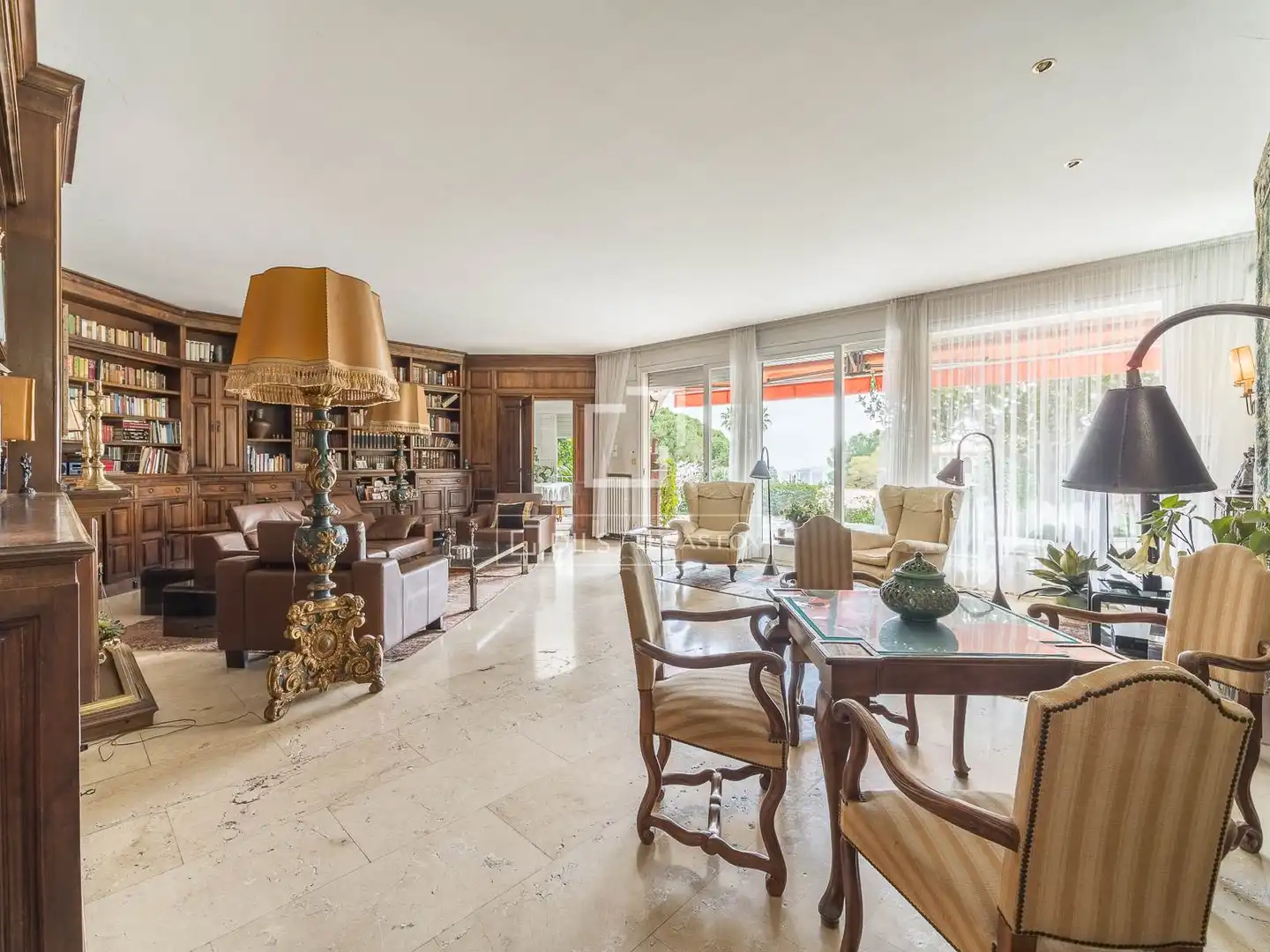 Sala de estar de Casa o chalet en venta en Barcelona con Calefacción, Jardín privado y Trastero