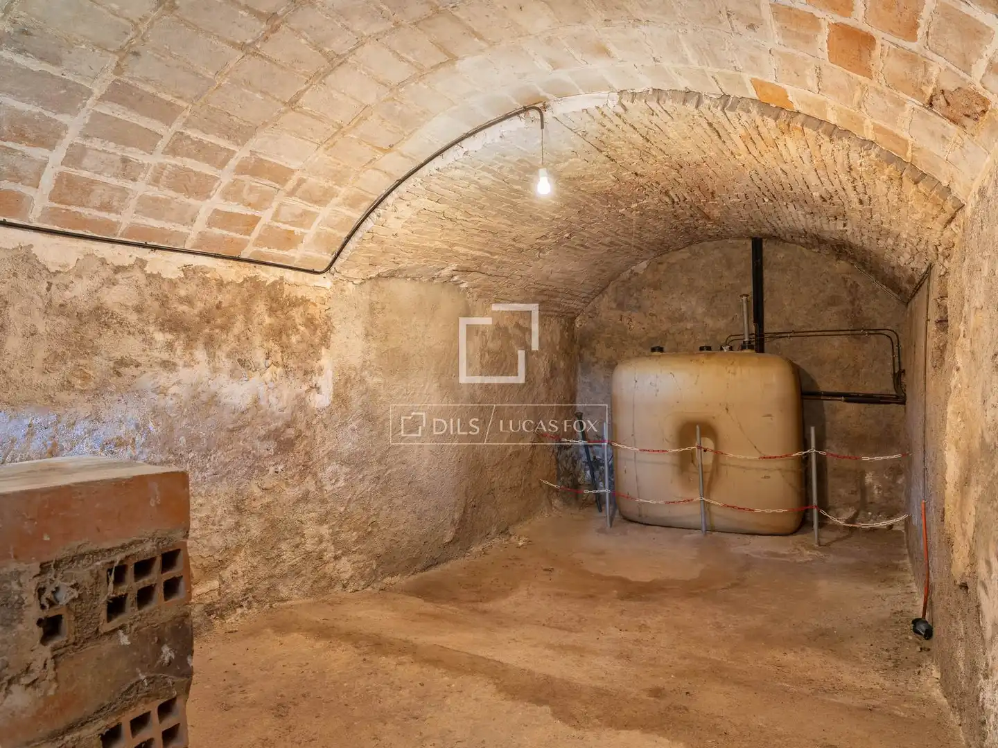 Casa rústica amb piscina en venda a Vilopriu, imagen 29
