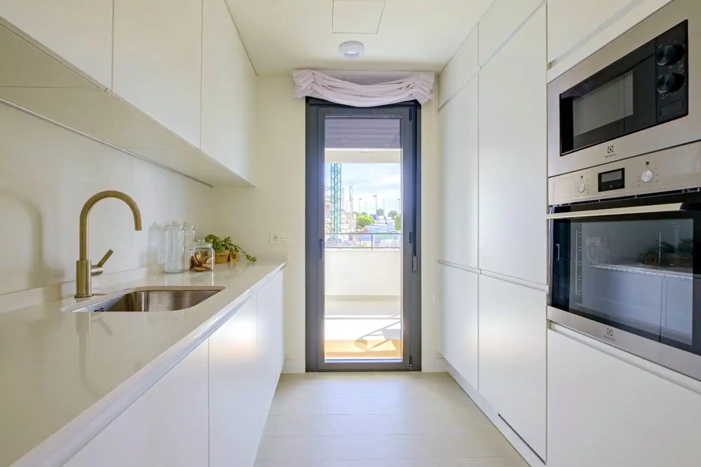 Apartament amb piscina en venda a Bahía de Casares, imagen 11