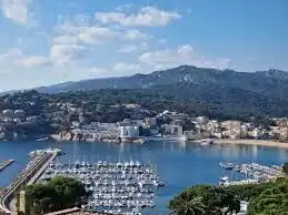 Vista exterior de Local en venda en Sant Feliu de Guíxols