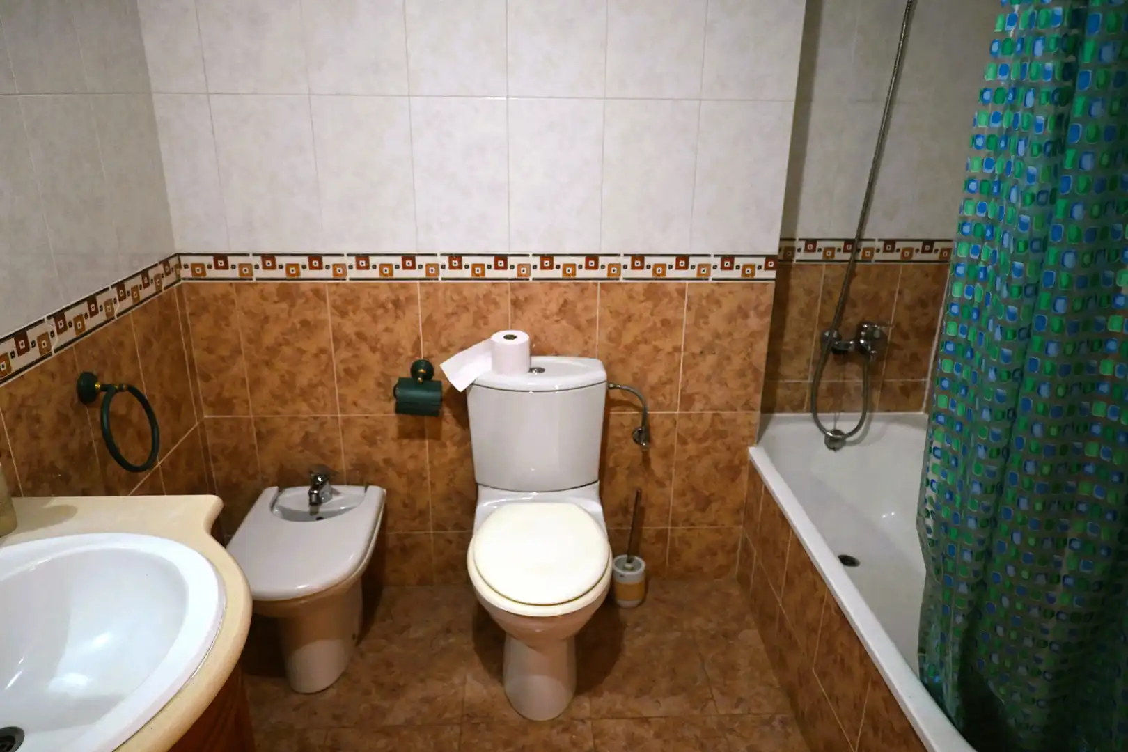 Baño de Piso en venta en Sagunto / Sagunt con Aire acondicionado, Trastero y Amueblado