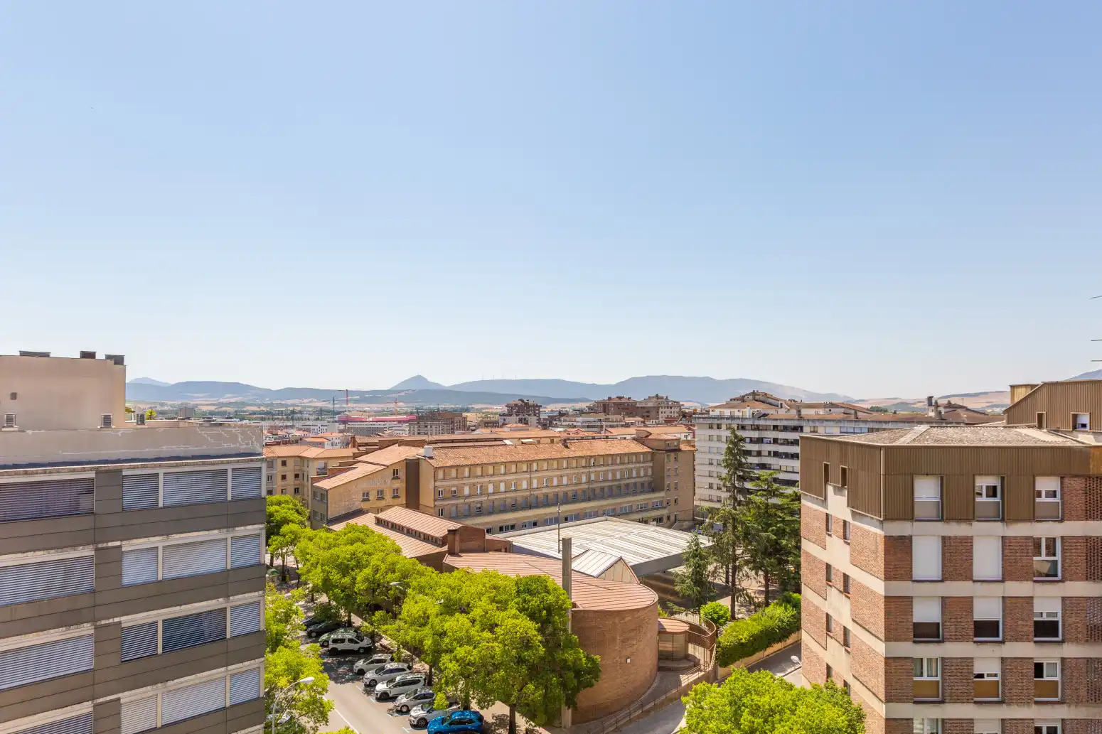Exterior view of Attic for sale in  Pamplona / Iruña  with Heating, Parquet flooring and Terrace