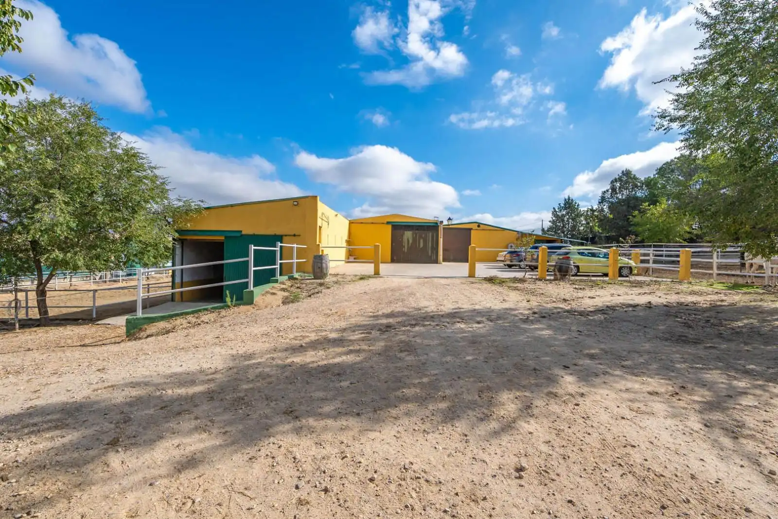 Grundstücke zum Verkauf in Olivares, Batres