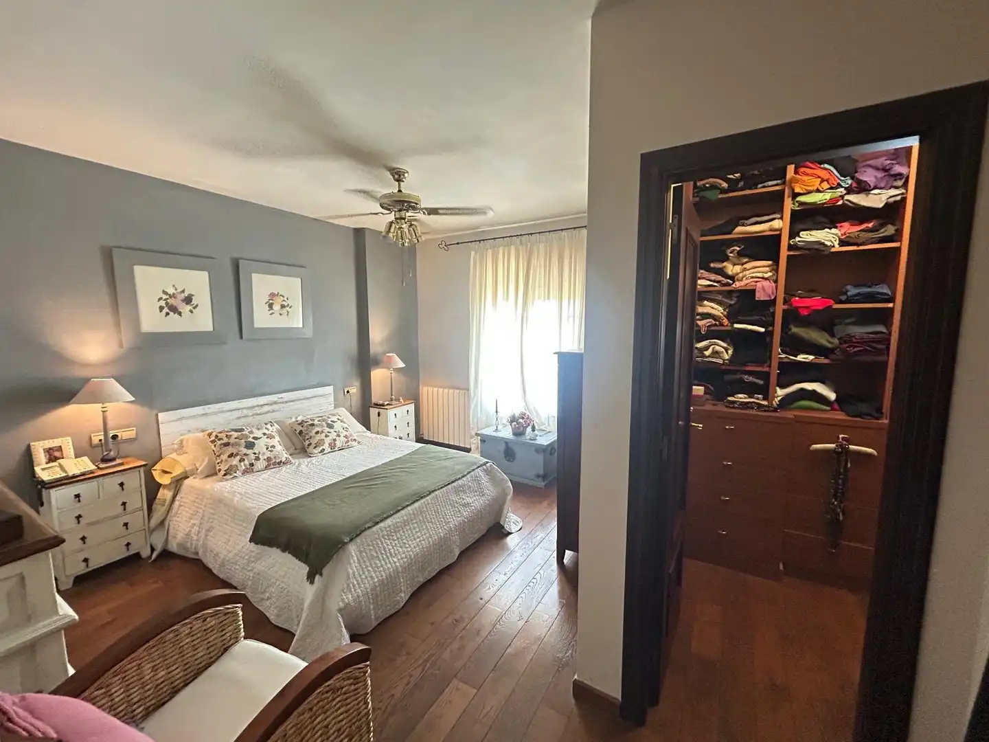 Habitación de Casa adosada en venta en Antequera con Aire acondicionado, Calefacción y Jardín privado