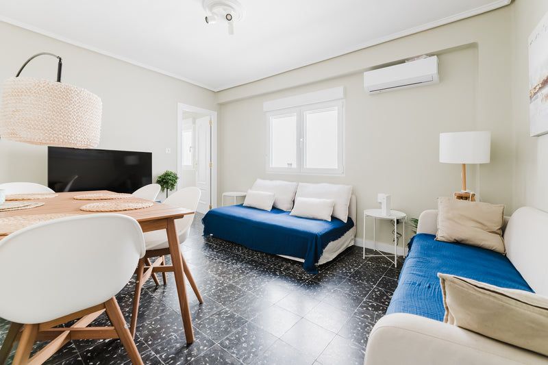 Living room of Apartment to rent in  Valencia Capital  with Air Conditioner, Furnished and Oven