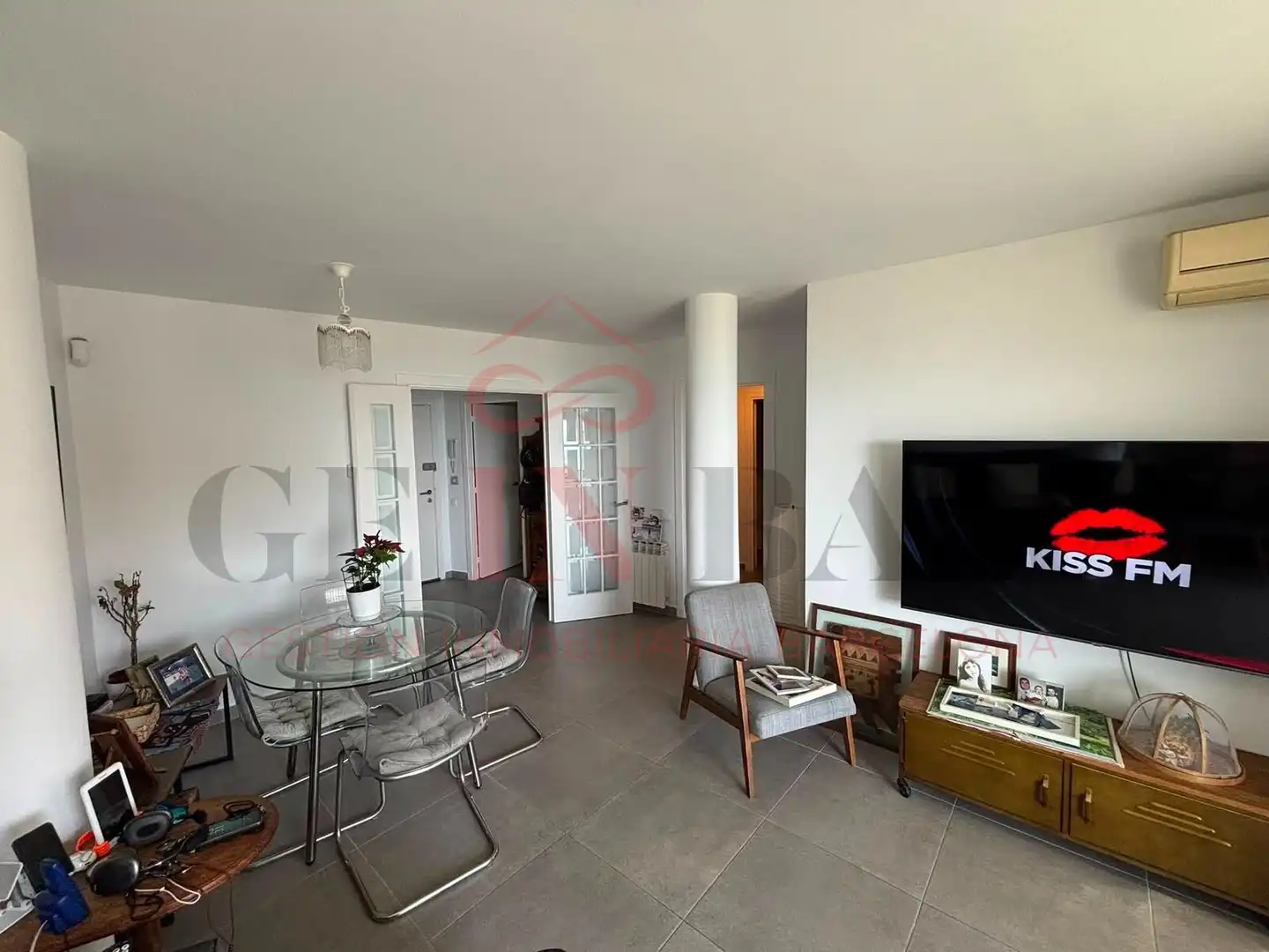 Sala d'estar de Àtic en venda en Sant Andreu de Llavaneres amb Aire condicionat, Calefacció i Jardí privat