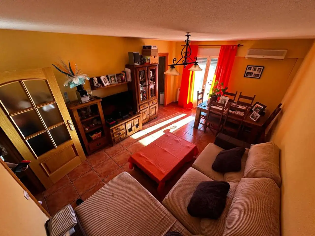 Sala de estar de Piso en venta en Villarrubia de Santiago con Aire acondicionado, Calefacción y Terraza