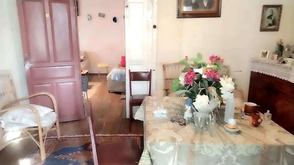Comedor de Finca rústica en venta en Salas con Amueblado