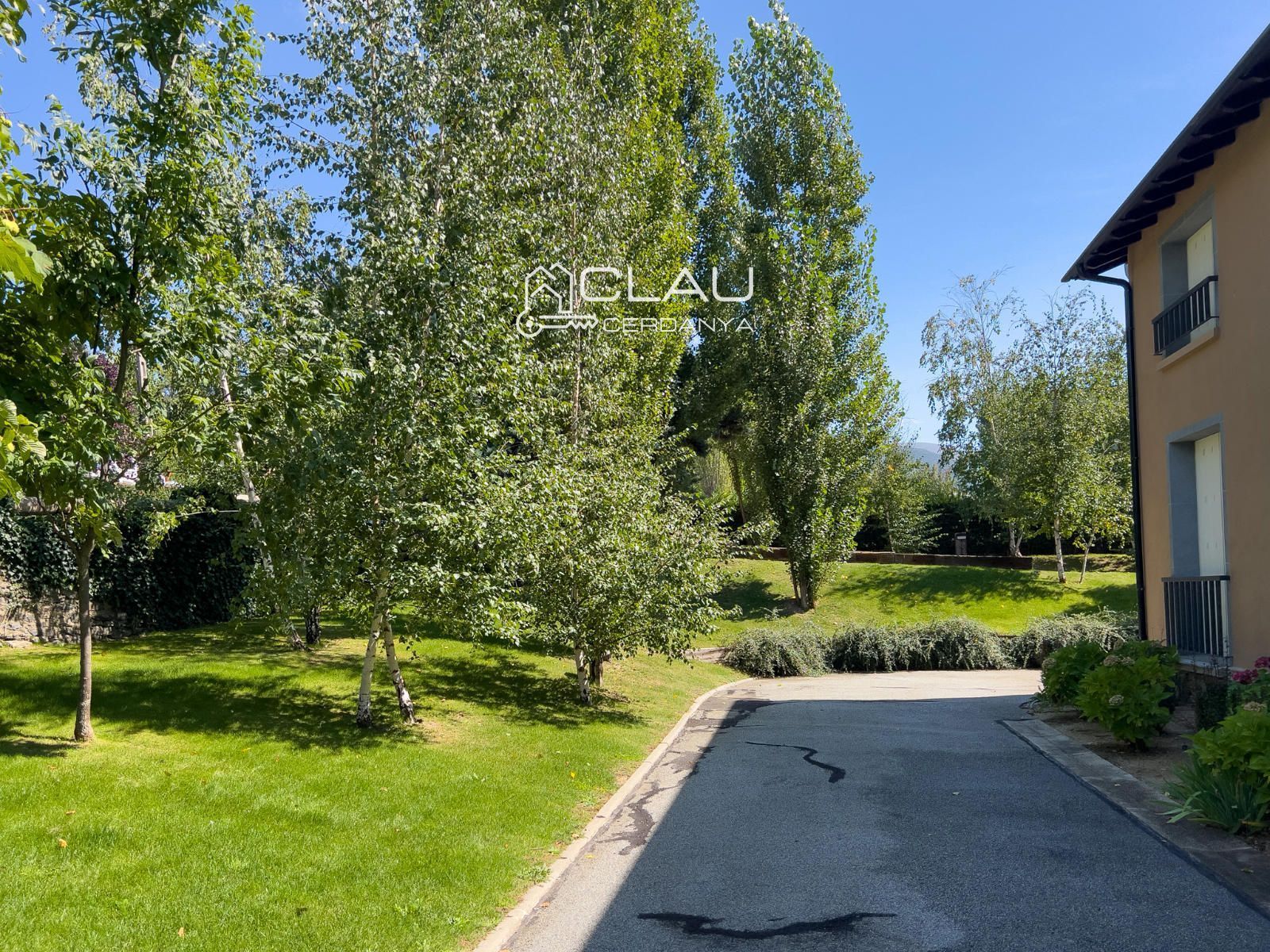 Piso de alquiler en Osséja con Calefacción, Parquet y Terraza