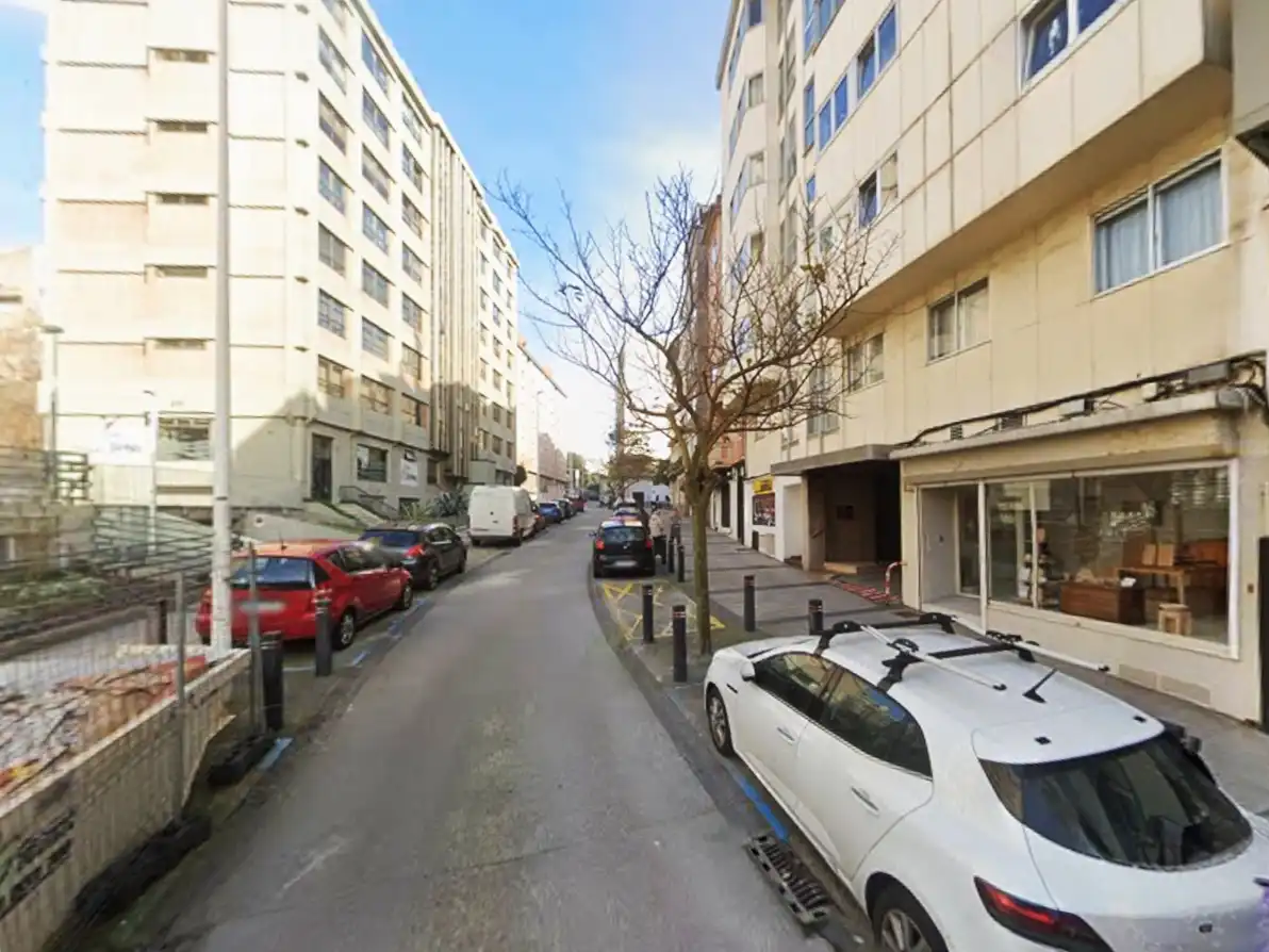Vista exterior de Garaje de alquiler en A Coruña Capital 
